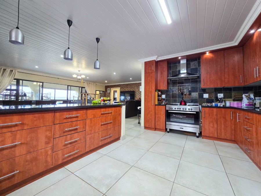 3 Bedroom Property for Sale in Stilbaai Wes Western Cape